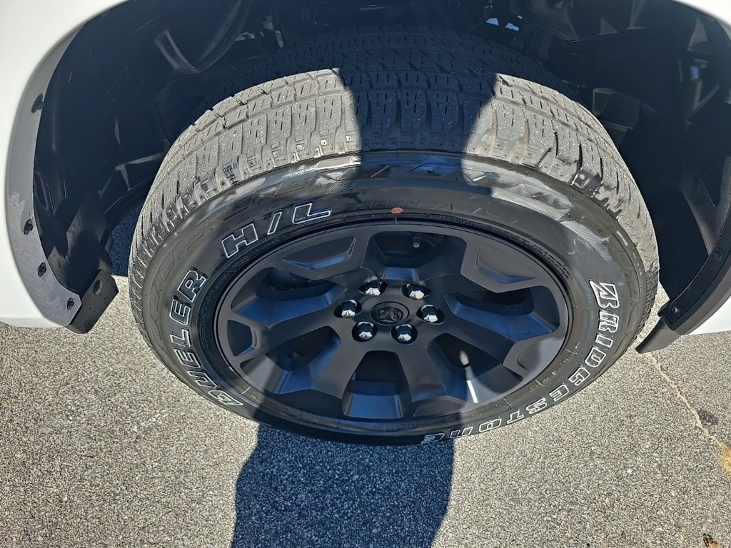 Certified 2025 RAM 1500 Big Horn image 9