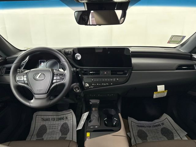 New 2025 Lexus ES 300h w/ Premium Package image 22