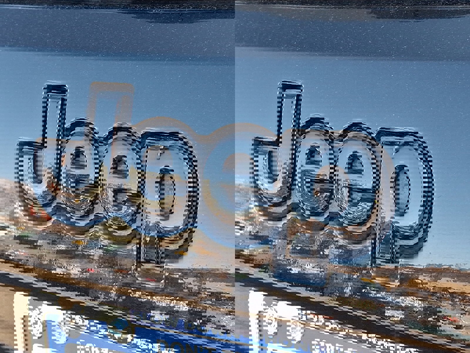 Used 2018 Jeep Grand Cherokee Altitude image 29