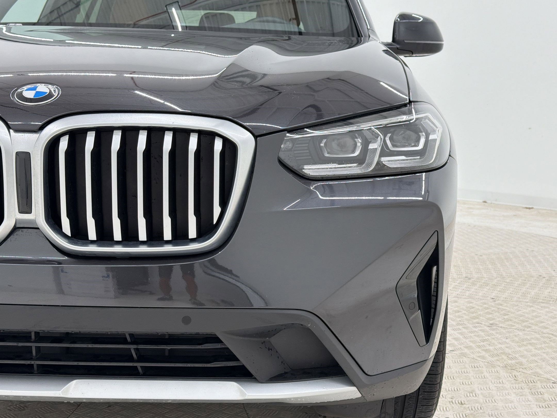 Certified 2023 BMW X3 xDrive30i w/ Convenience Package w/ZPA AWD/4WD image 11