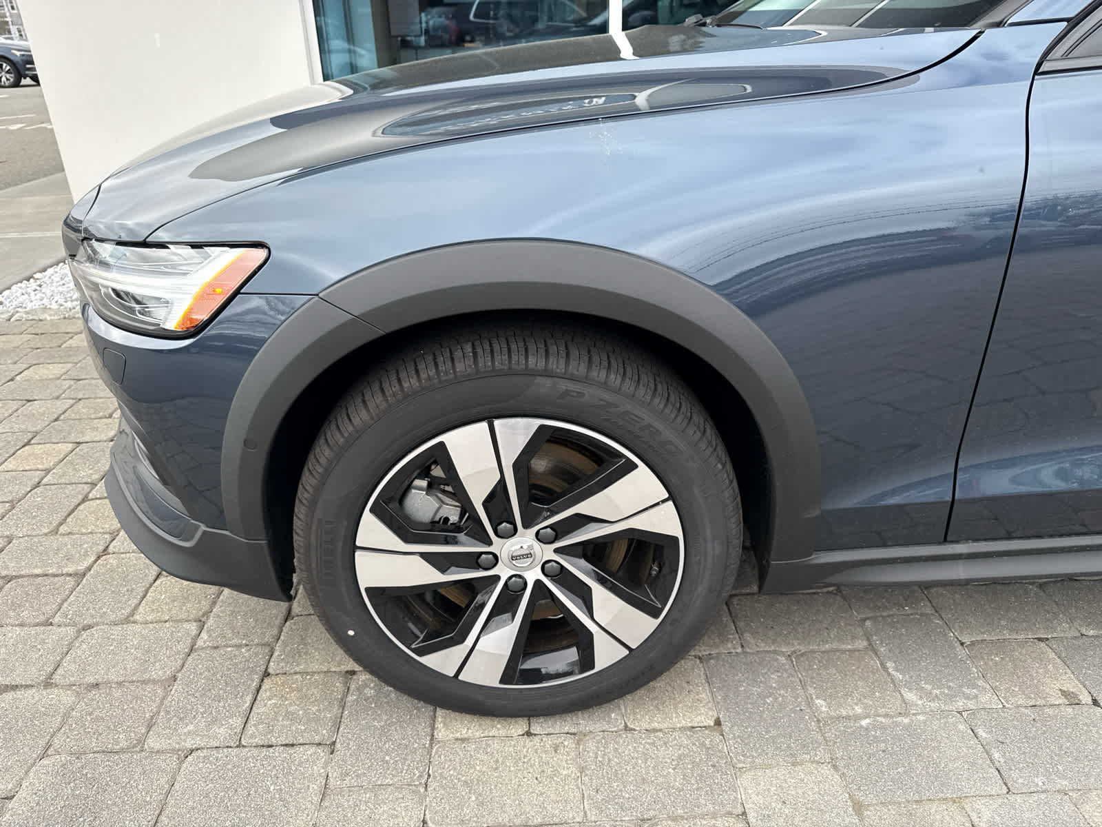 New 2026 Volvo V60 B5 Cross Country Plus w/ Protection Package Premier image 3