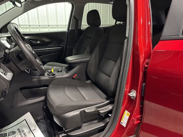 Used 2024 GMC Terrain SLE image 17