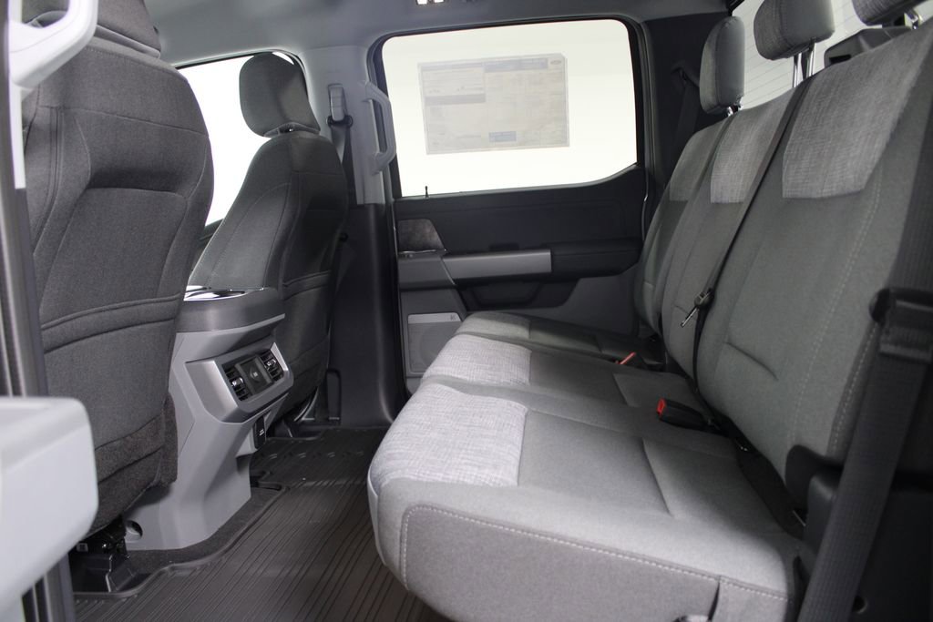New 2026 Ford F250 XLT w/ XLT Premium Package image 26
