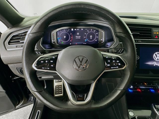 Used 2024 Volkswagen Tiguan SEL R-Line w/ MDO Package, Two-Row image 26