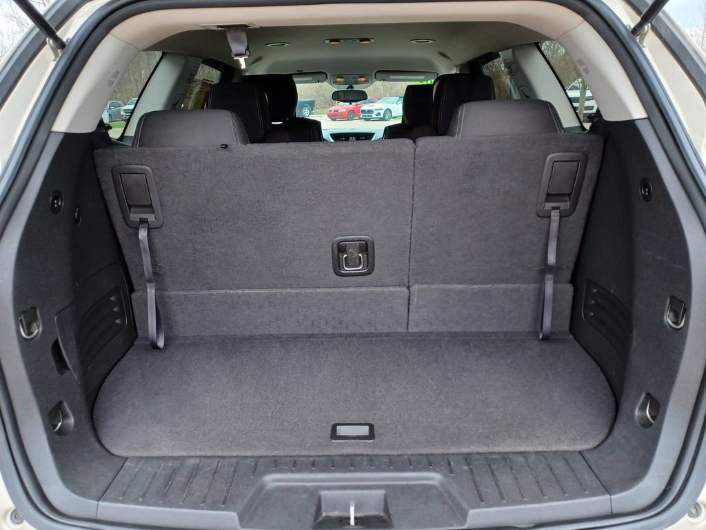 Used 2015 Chevrolet Traverse LT AWD/4WD image 9