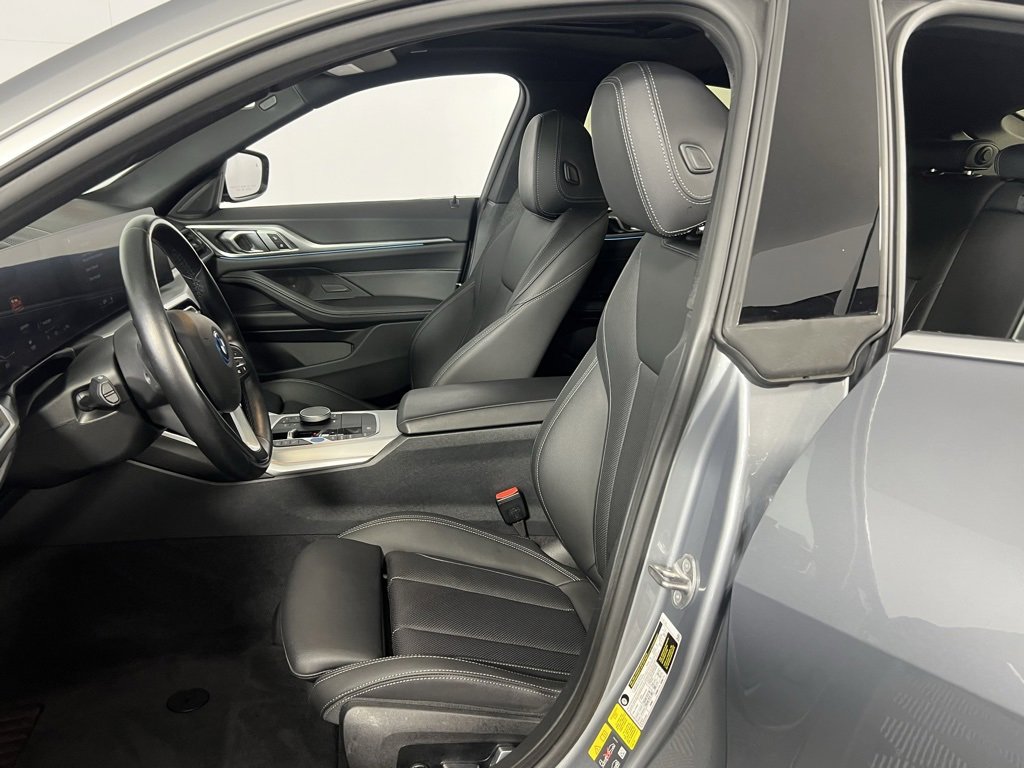 Used 2023 BMW i4 eDrive35 image 21
