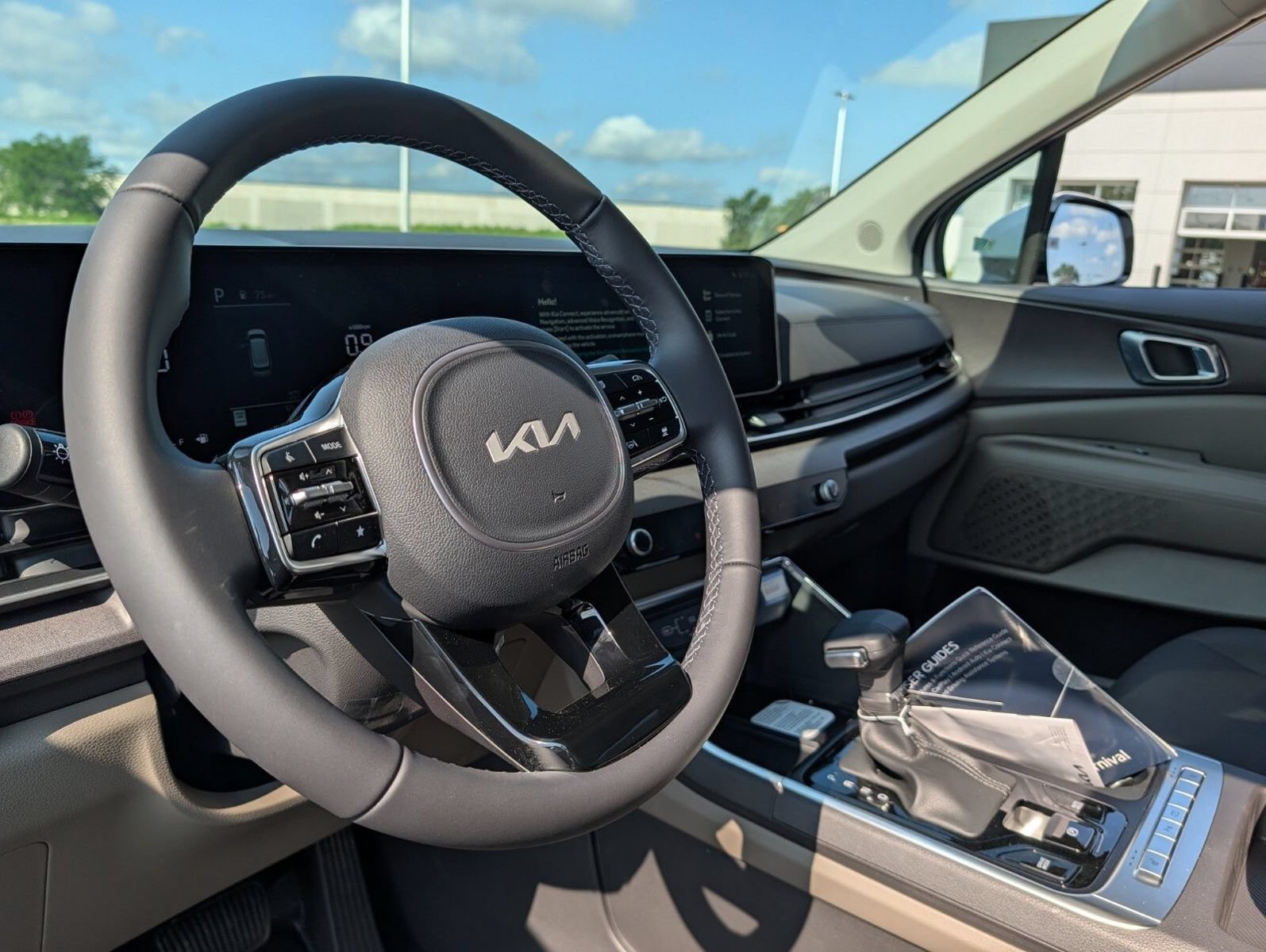 New 2026 Kia Carnival EX FWD image 30