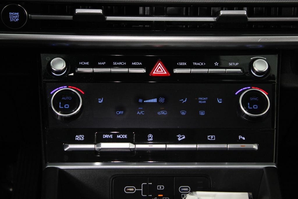 Certified 2024 Hyundai Santa Fe SEL FWD image 23