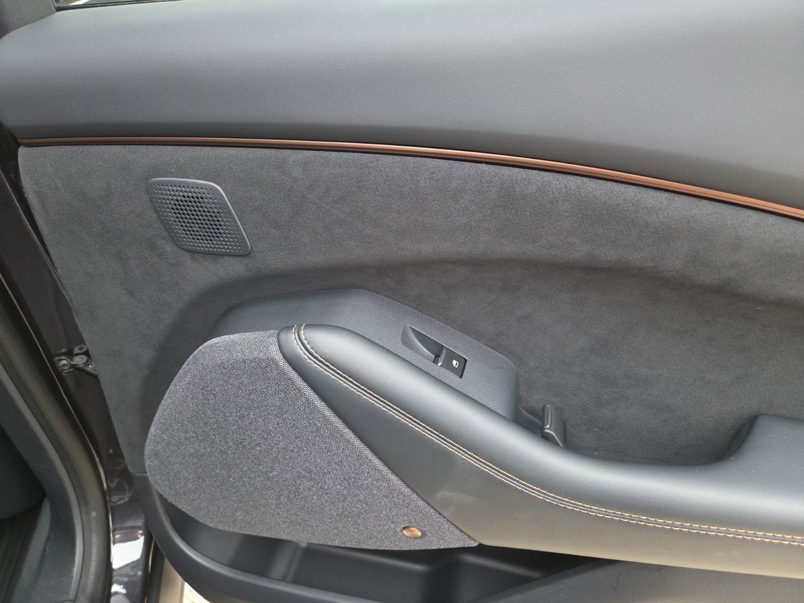 Used 2021 Ford Mustang Mach-E GT image 27