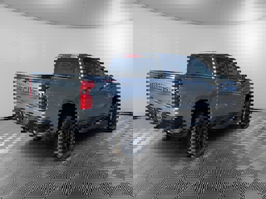 New 2026 Chevrolet Silverado 1500 Custom Trail Boss w/ LPO, Dark Essentials Package image 7