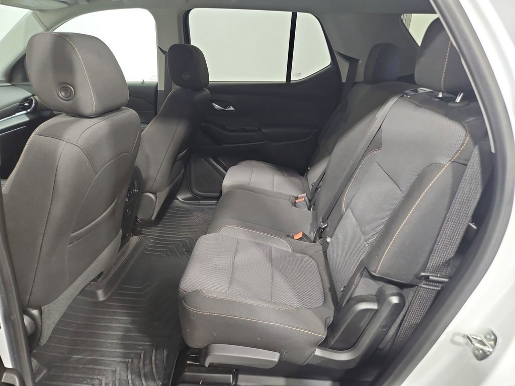 Used 2020 Chevrolet Traverse LS image 24