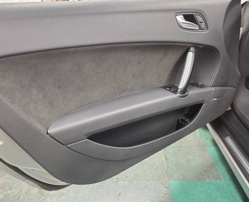 Used 2008 Audi TT 2.0T FWD image 23