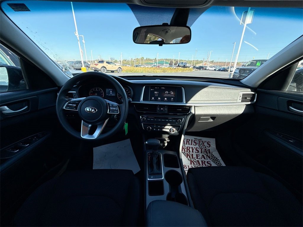 Used 2020 Kia Optima LX image 10