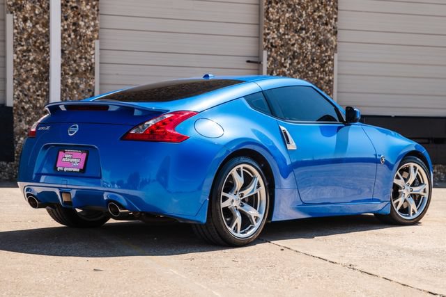 Used 2010 Nissan 370Z Touring w/ Sport Pkg RWD image 46