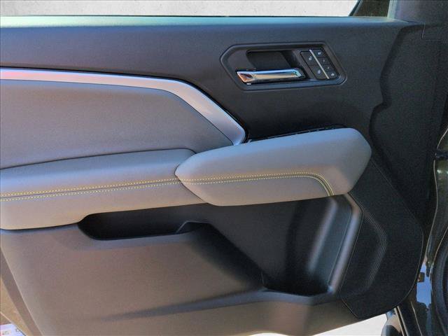 Certified 2025 Chevrolet Colorado ZR2 AWD/4WD image 11