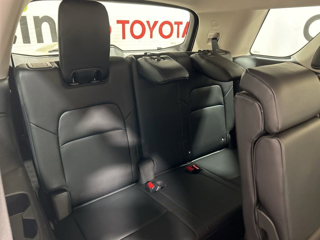 Used 2023 Nissan Pathfinder SL image 20