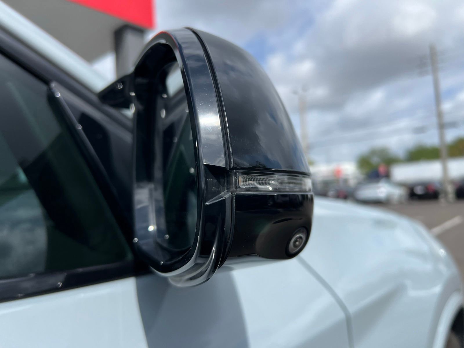 Used 2022 BMW X4 M40i w/ Premium Package image 54