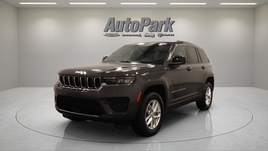 New 2026 Jeep Grand Cherokee Laredo X AWD/4WD image 5