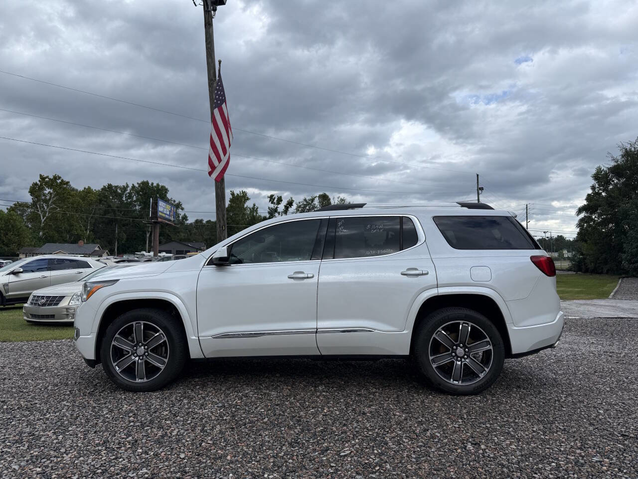 Used 2017 GMC Acadia Denali w/ Technology Package