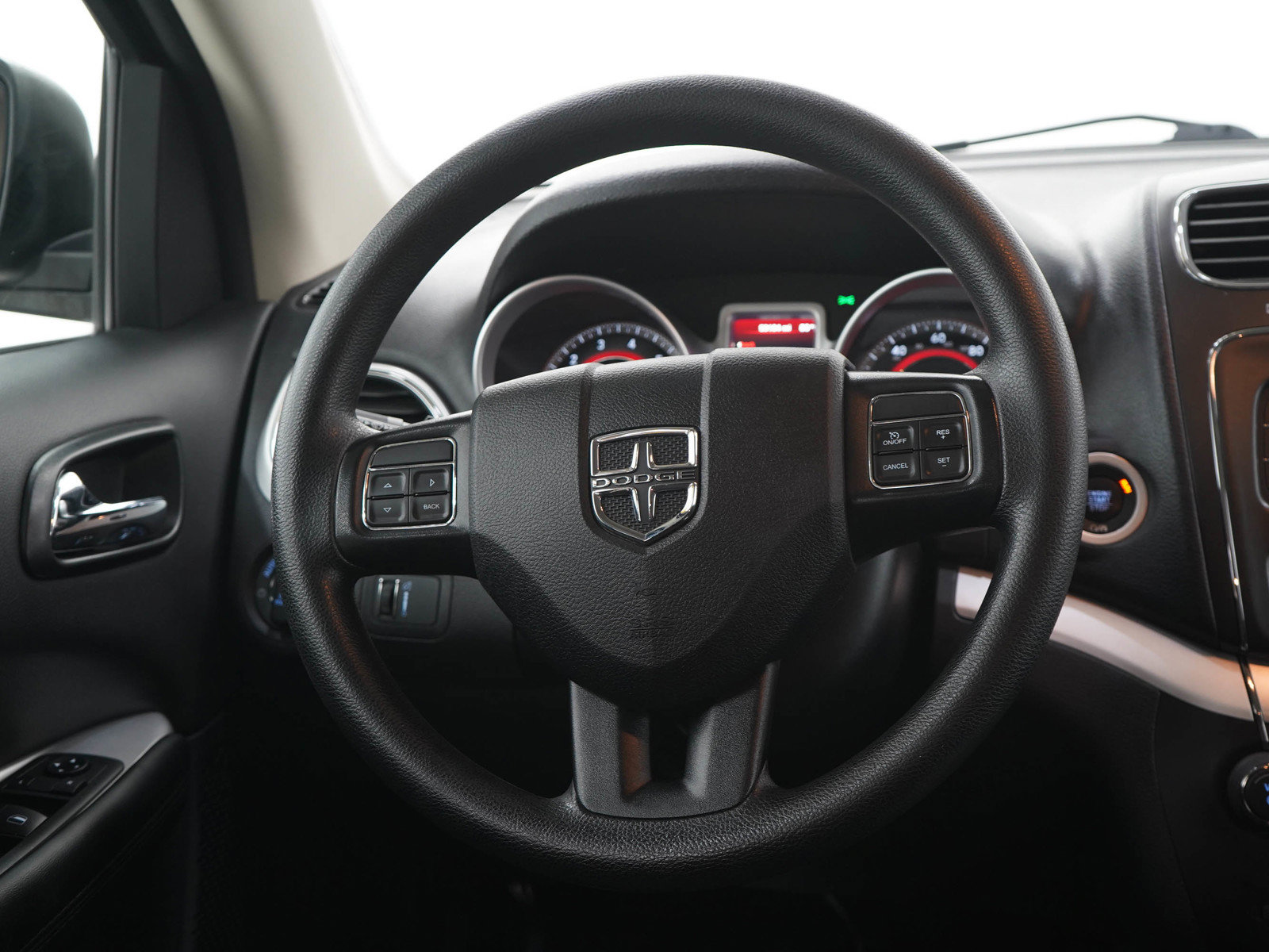 Used 2019 Dodge Journey SE AWD/4WD image 18