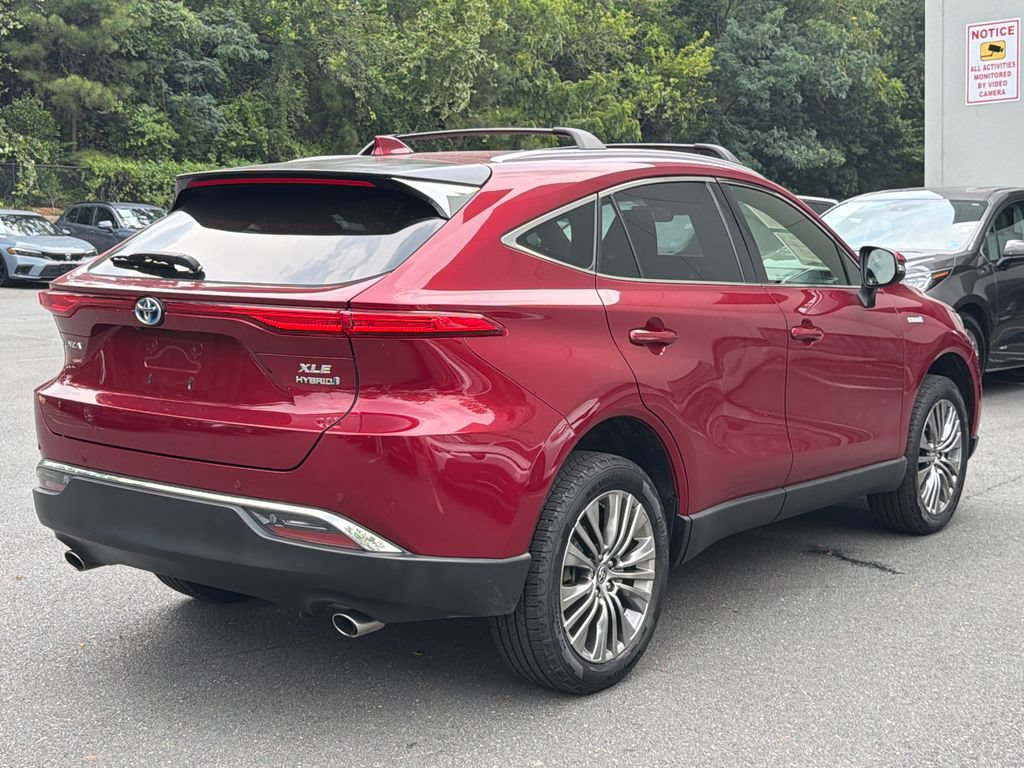 Used 2021 Toyota Venza XLE AWD/4WD image 4