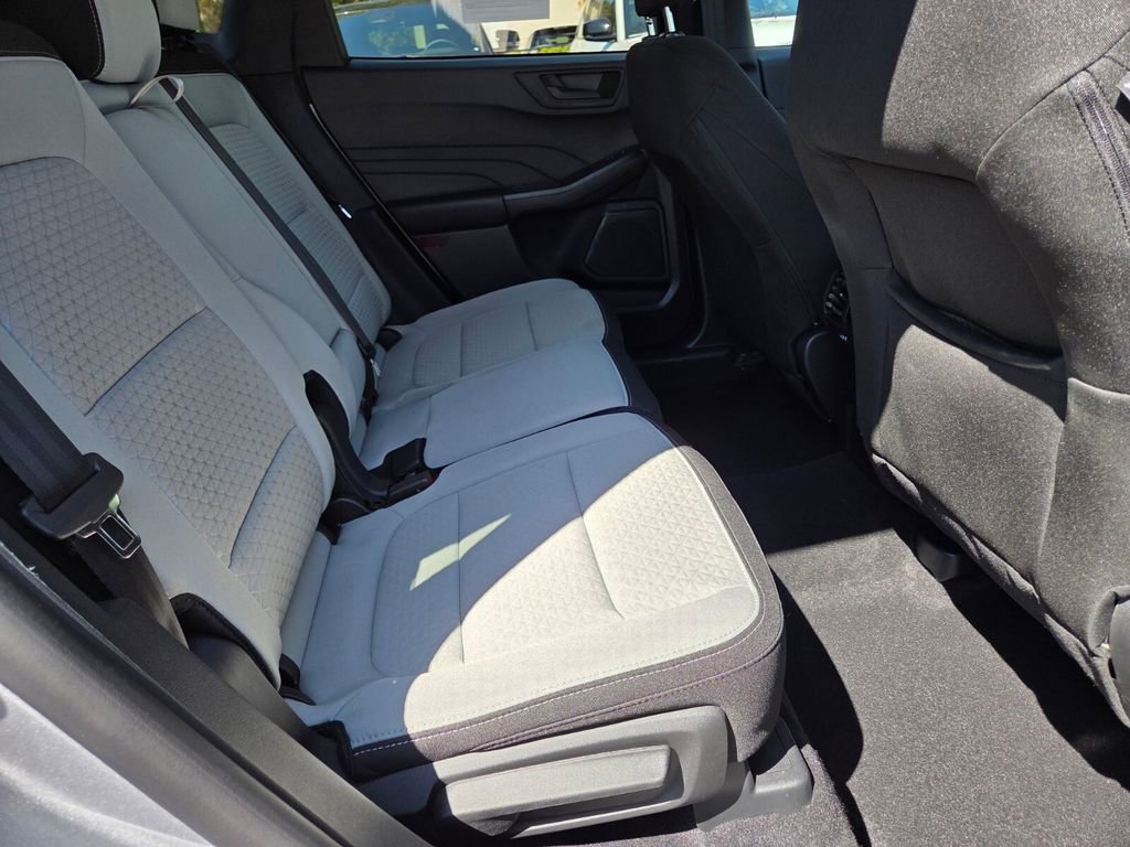 Used 2024 Ford Escape Active image 13