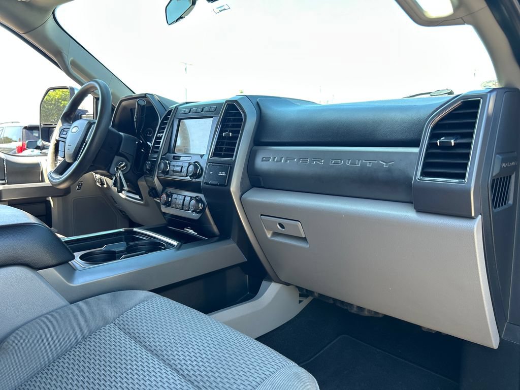 Used 2020 Ford F250 XLT w/ XLT Premium Package AWD/4WD image 14