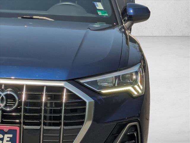 Used 2025 Audi Q3 2.0T Premium AWD/4WD image 9