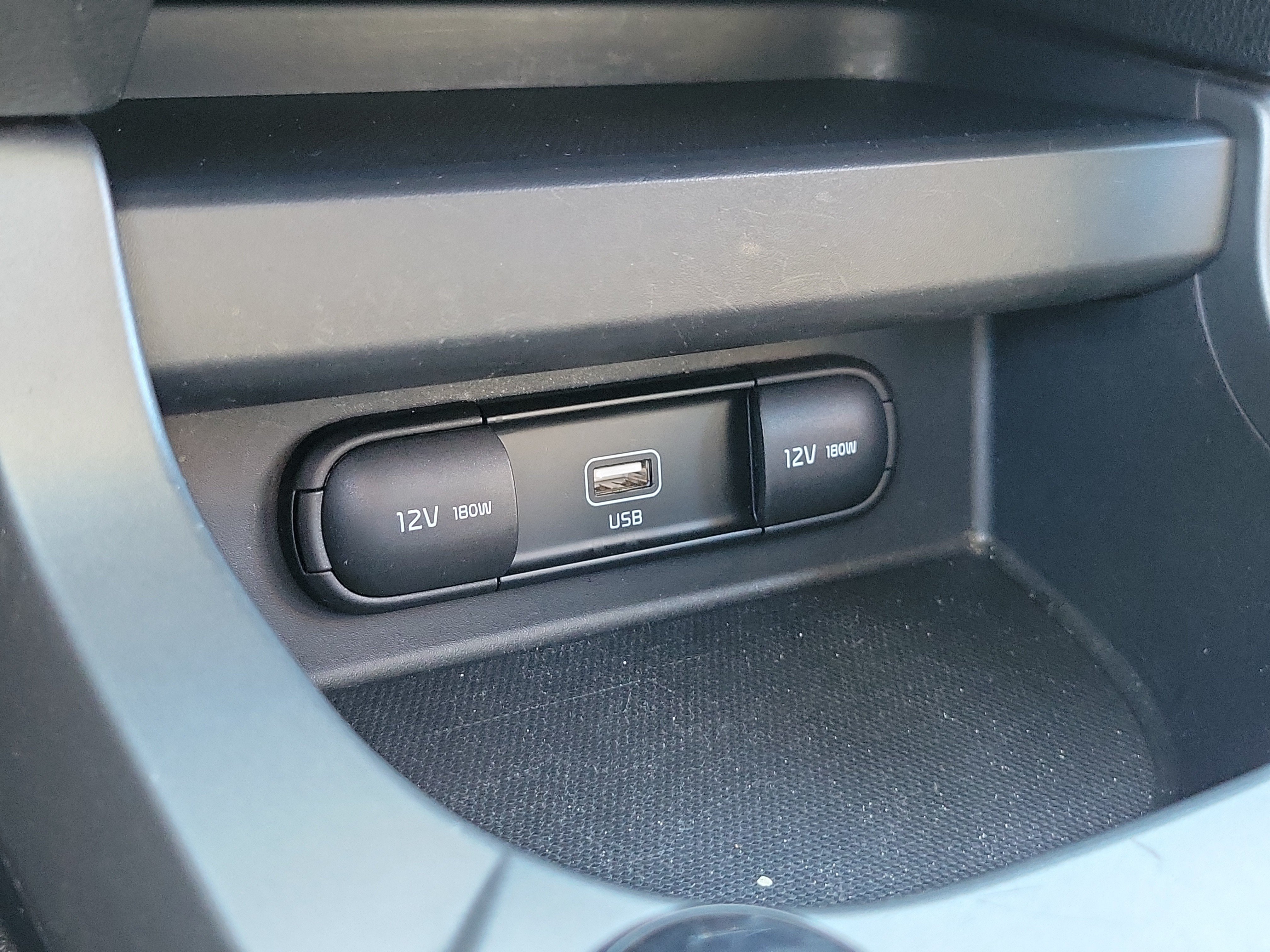 Certified 2021 Kia Seltos S FWD image 34