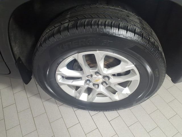 Used 2020 Chevrolet Traverse LT w/ LPO, Floor Liner Package image 8