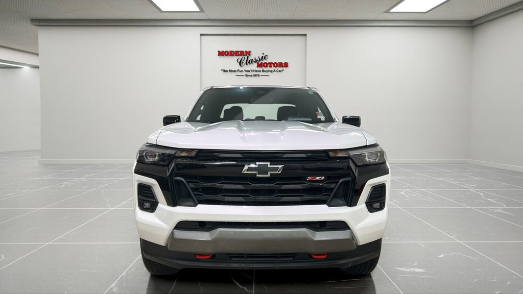Used 2024 Chevrolet Colorado Z71 w/ Advanced Trailering Package image 8