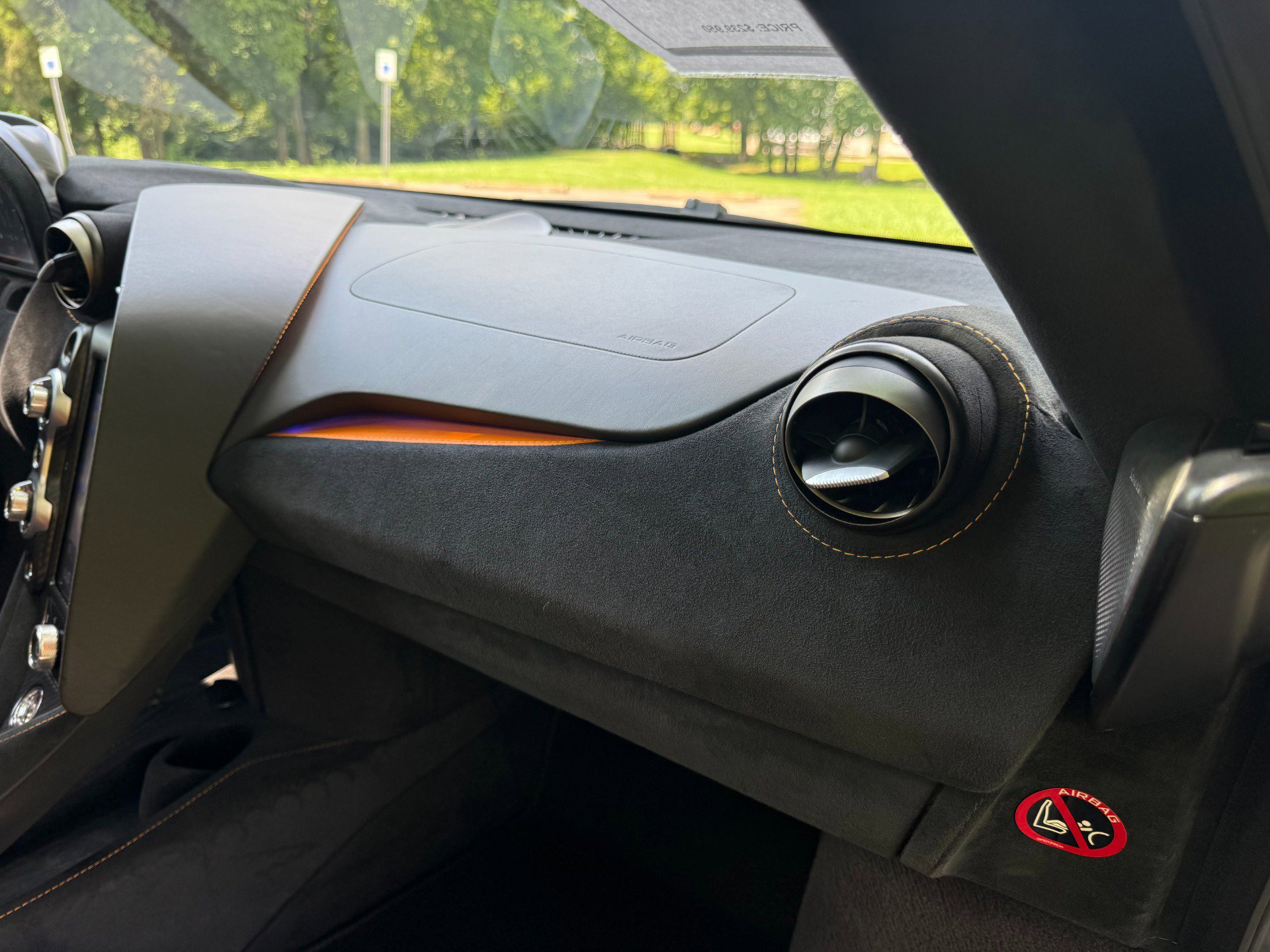 Used 2019 McLaren 720S Performance image 25