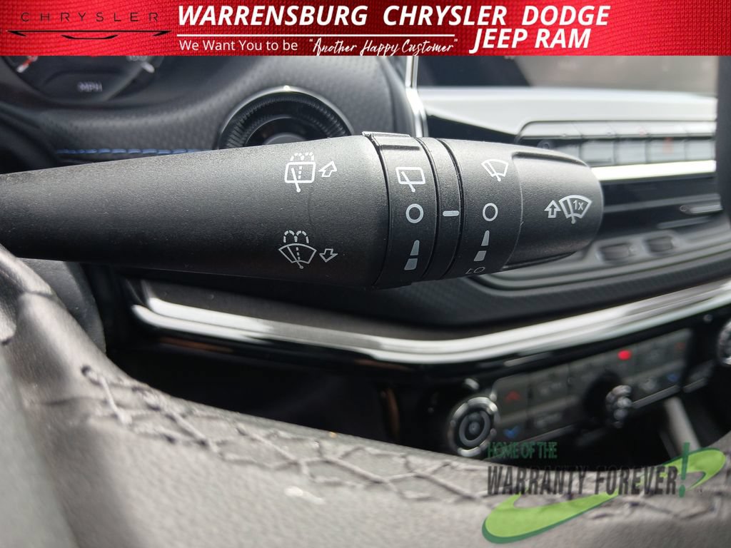 New 2026 Jeep Compass Latitude AWD/4WD image 19