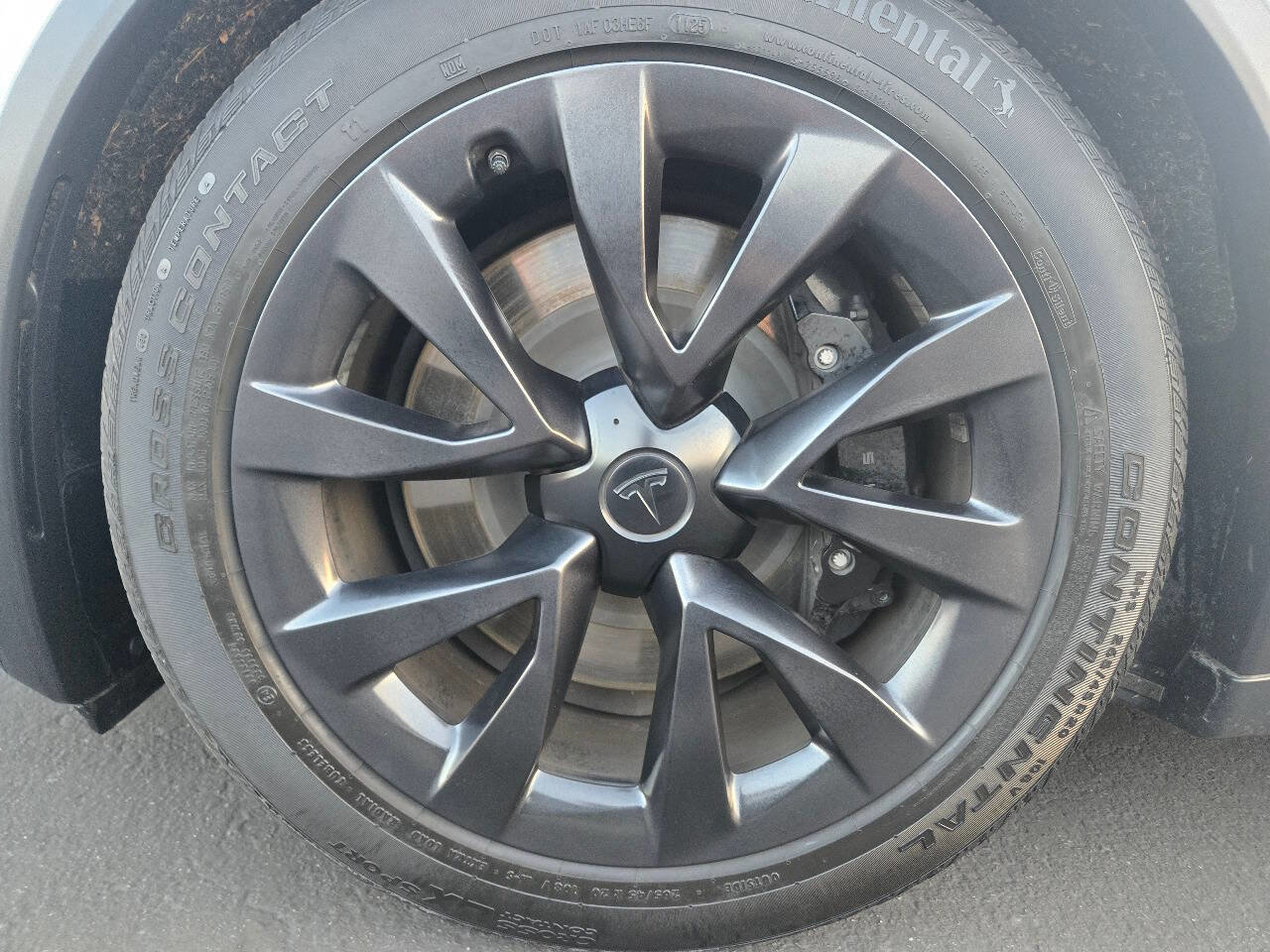 Used 2022 Tesla Model X Base AWD 4dr SUV image 16