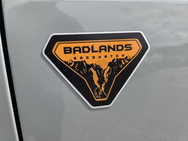 Certified 2023 Ford Bronco Badlands AWD/4WD image 19