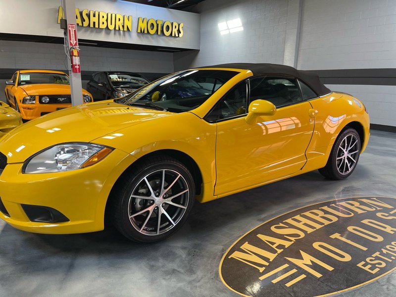 Used 2009 Mitsubishi Eclipse GT image 2