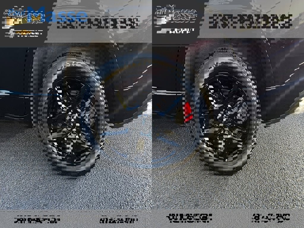 Used 2021 Chevrolet Traverse Premier w/ Redline Edition image 8