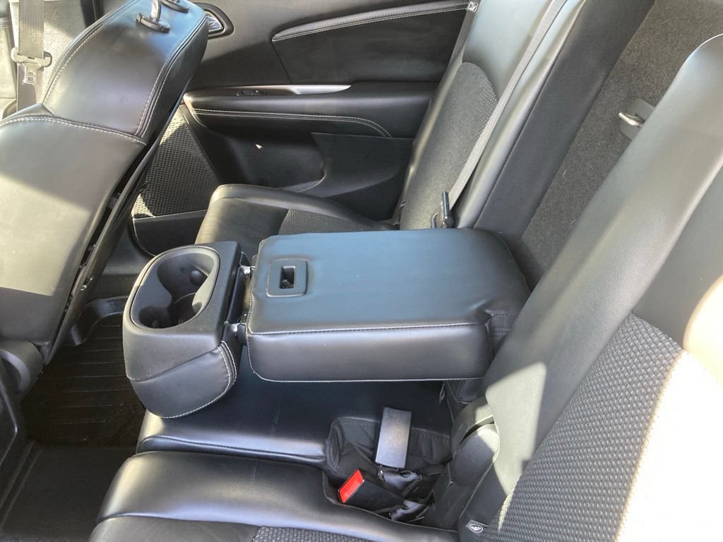 Used 2018 Dodge Journey Crossroad AWD/4WD image 29