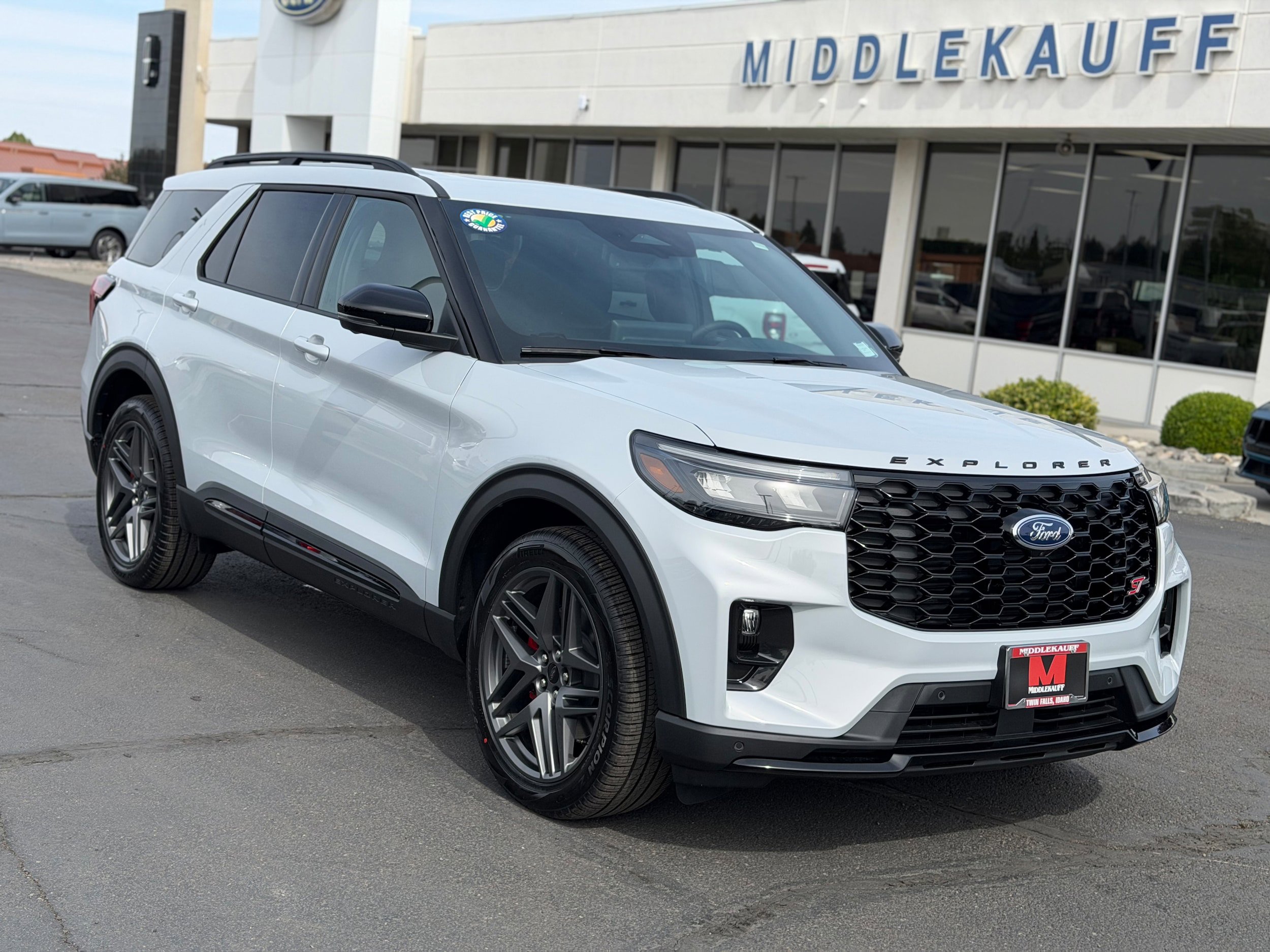 New 2026 Ford Explorer ST w/ Sun And Sound Package