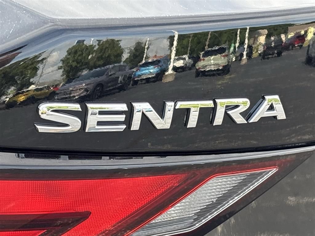 Used 2022 Nissan Sentra S image 19