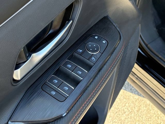 New 2026 Nissan Kicks SR FWD image 13