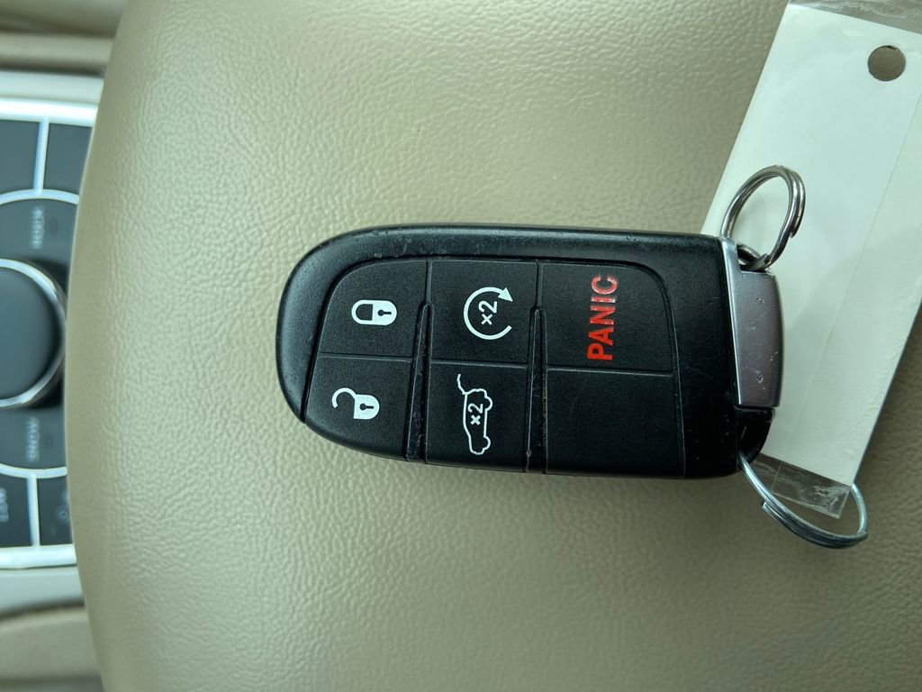 Used 2017 Jeep Grand Cherokee Limited w/ Trailer Tow Group IV image 36