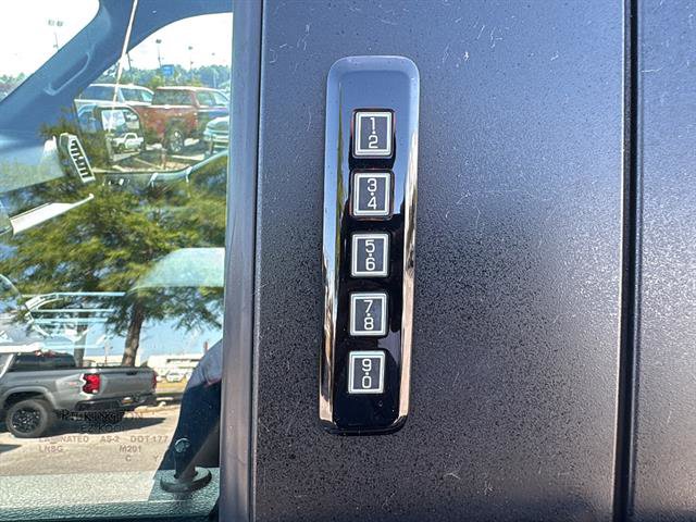 Used 2020 Ford F150 XLT w/ Equipment Group 302A Luxury AWD/4WD image 36