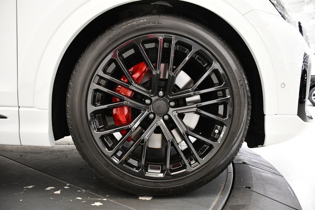 New 2026 Audi SQ8 Prestige image 15