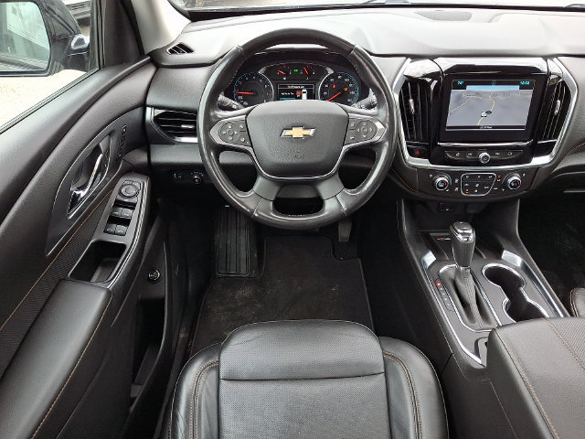 Used 2018 Chevrolet Traverse Premier w/ Redline Edition AWD/4WD image 3