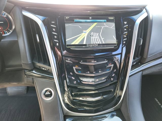 Used 2019 Cadillac Escalade Platinum image 25