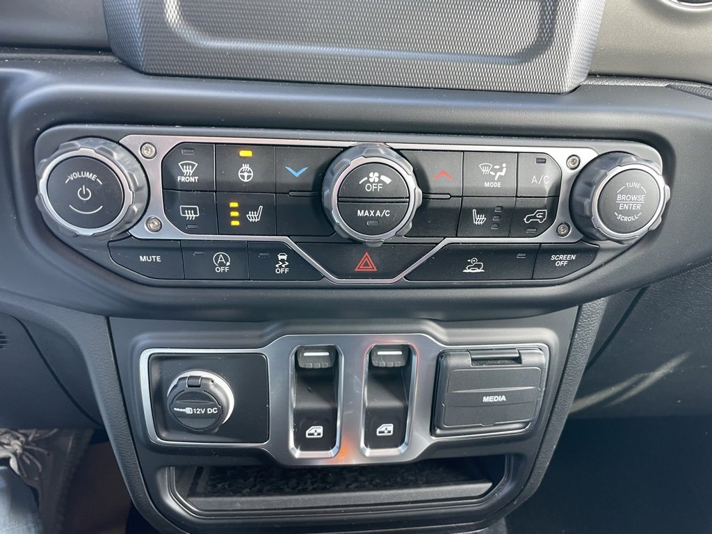 Used 2023 Jeep Wrangler Sport S image 11