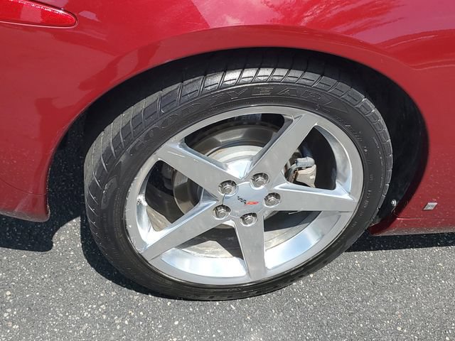 Used 2006 Chevrolet Corvette Convertible w/ Preferred Equipment Group RWD image 5