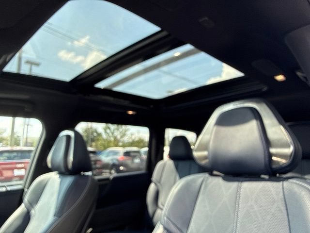 Certified 2026 INFINITI QX80 4WD w/ Sport Exterior Package image 2