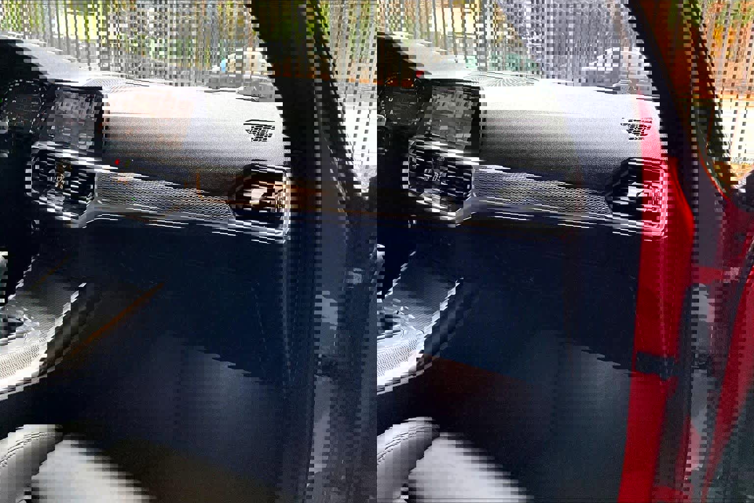 Used 2021 BMW M4 Coupe w/ M Driver's Package image 18